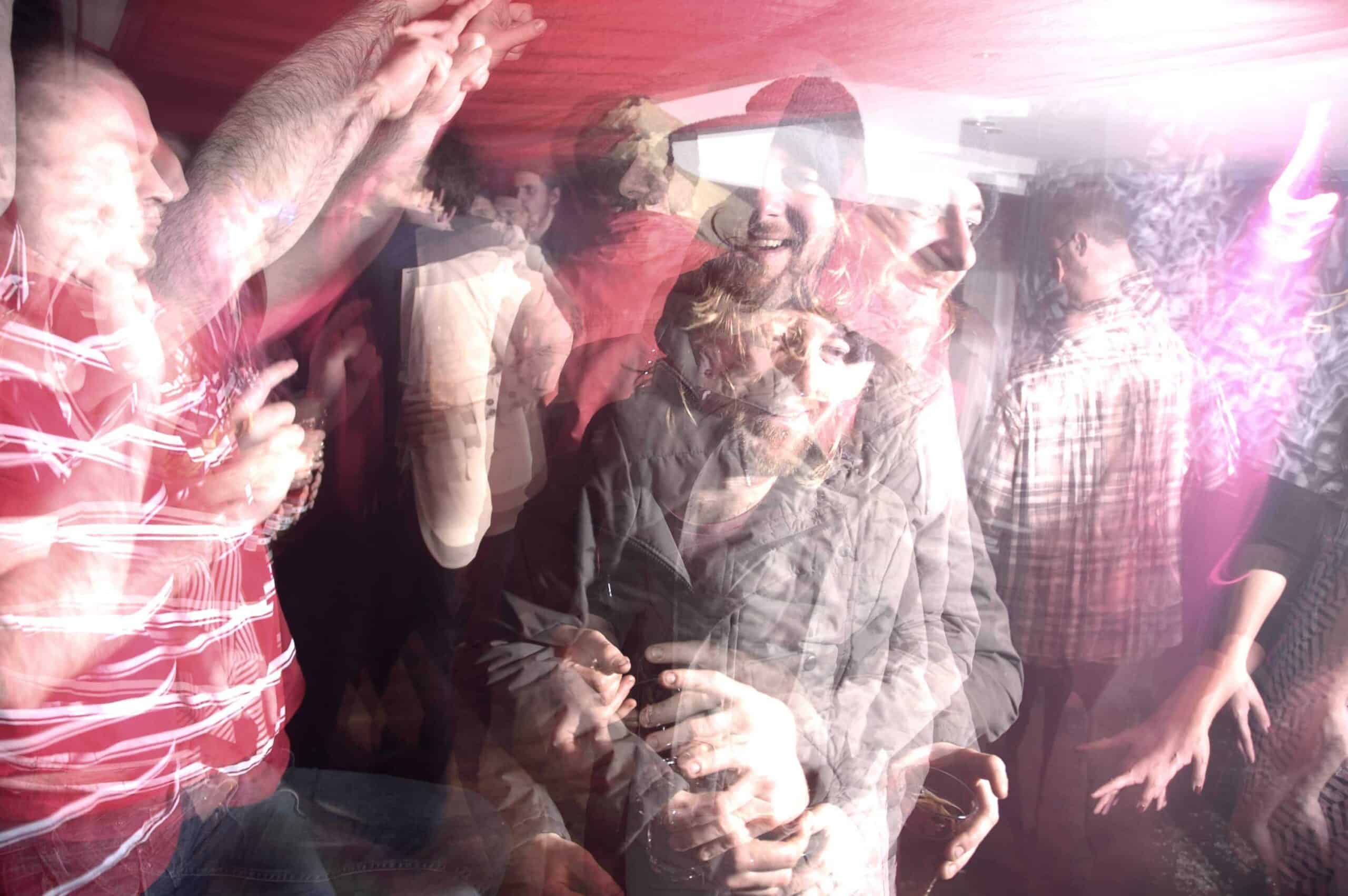 Home 16 bits of biz 23975465366 o scaled